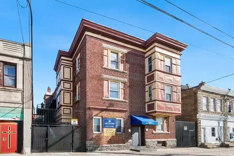 223 N 63rd St #20, Philadelphia, PA 19139