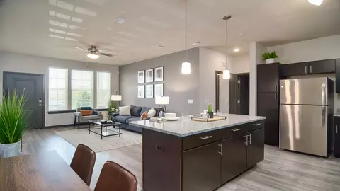 9600 Hudson Blvd N #315, Lake Elmo, MN 55042