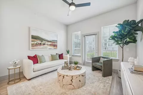 260 Park Place Blvd #1306, Waxahachie, TX 75165