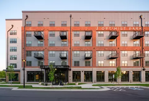 1130 N College St #508, Charlotte, NC 28206
