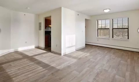 1401 11th Ave S #204S, Minneapolis, MN 55404