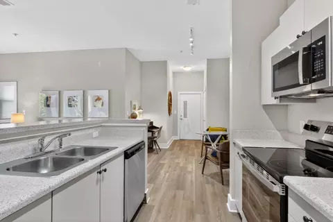 950 Marietta St NW #001-5301, Atlanta, GA 30318