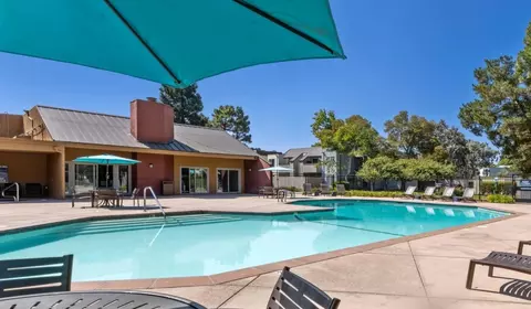 203 Laurie Meadows Dr #367, San Mateo, CA 94403