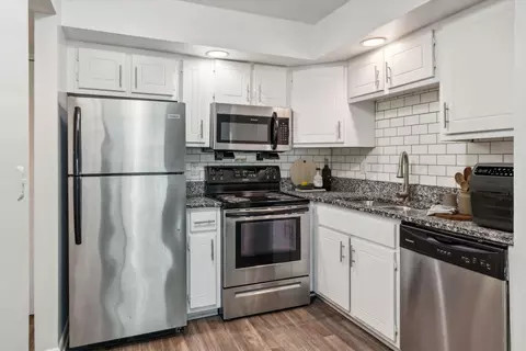 1521 Hickory Valley Rd #313, Chattanooga, TN 37421