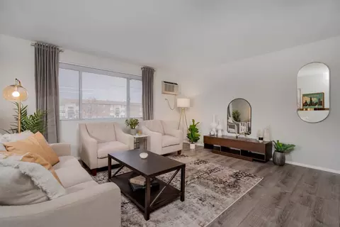 725 W Bode Cir #601-101, Hoffman Estates, IL 60169 photo 3