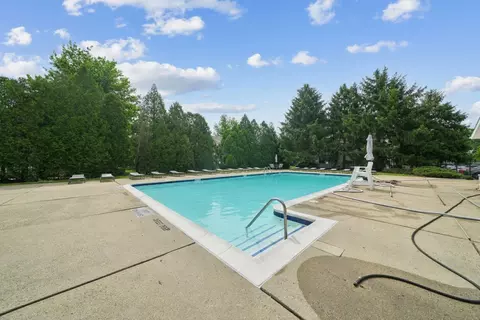 2005 Quail Ridge Dr #3611, Plainsboro Center, NJ 08536