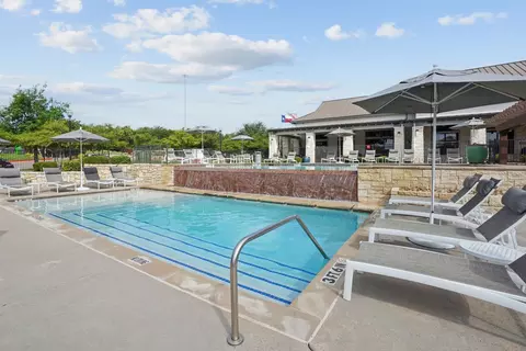 8001 S Ih 35 Frontage Rd #1024, Austin, TX 78744