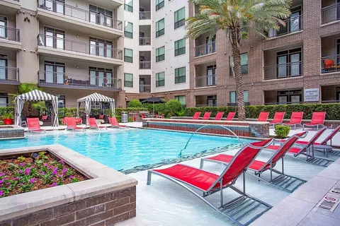 3788 Richmond Ave #1207, Houston, TX 77027