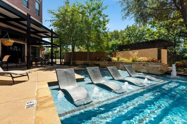 701 E Bluff St #4311, Fort Worth, TX 76102