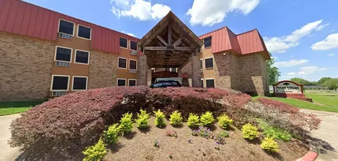 310 University St #109, Wharton, TX 77488