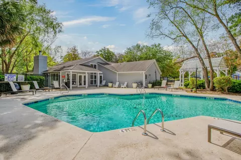 2225 Greenridge Rd #715, North Charleston, SC 29406