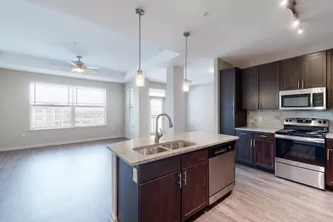 4225 Pendleton Dr #7-7202, Bryan, TX 77802 photo 5