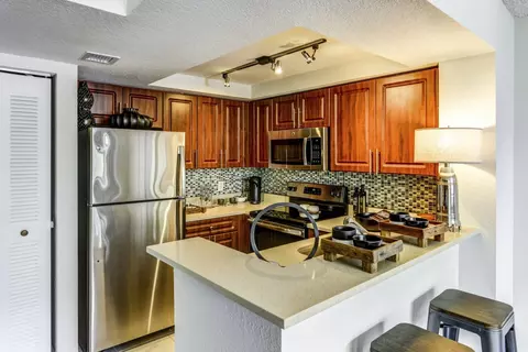 21409 Town Lakes Dr #1136, Boca Raton, FL 33486