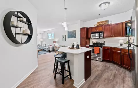 808 Berry St #375, Saint Paul, MN 55114