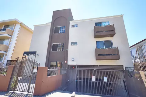 943 Elden Ave #204, Los Angeles, CA 90006