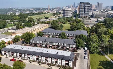 104 E 28th Ter #3, Kansas City, MO 64108