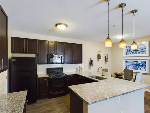 747 Worthington Woods Blvd #216-717, Worthington, OH 43085