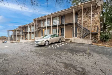 3320 Cliff Rd #6, Birmingham, AL 35205
