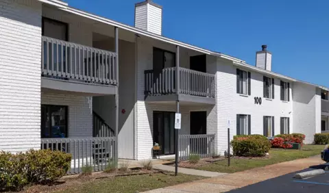 7591 W Highway 98 #413, Pensacola, FL 32506