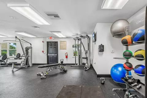 8071 N Lamar Blvd #14-240, Austin, TX 78753