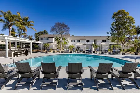 333 N Emerald Dr #G121, Vista, CA 92083