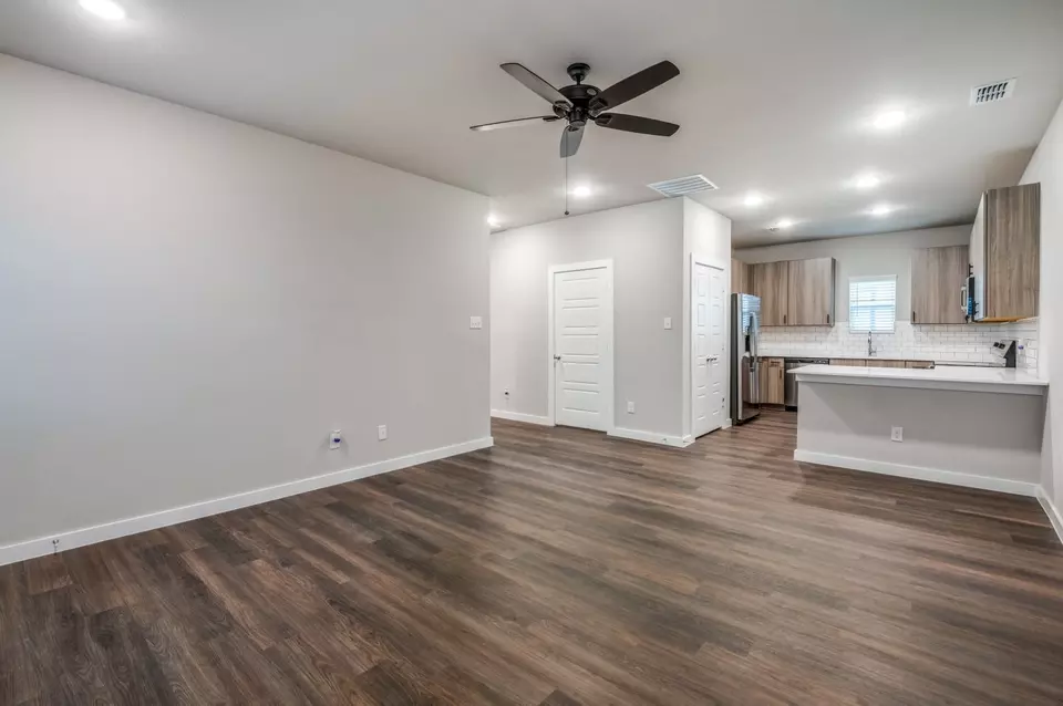  151 Villas Dr #4201, Lavon, TX 75166 photo 4