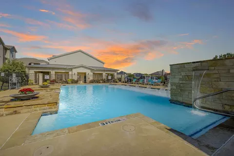 1101 Longhorn Rd #215, Fort Worth, TX 76179
