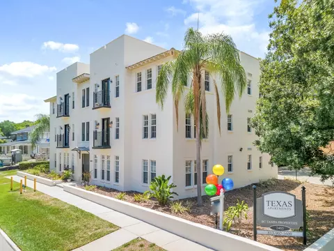 2405 W Texas Ave #4, Tampa, FL 33629