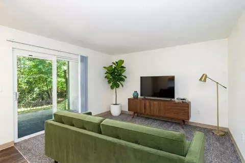 1201 NE 8th St #309, Gresham, OR 97030 photo 5