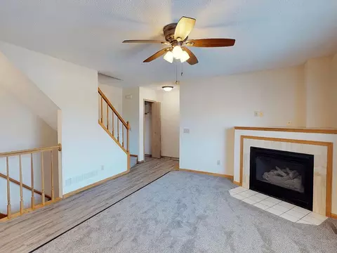 2000 Chardonnay Ln NW #04-2006, Rochester, MN 55901