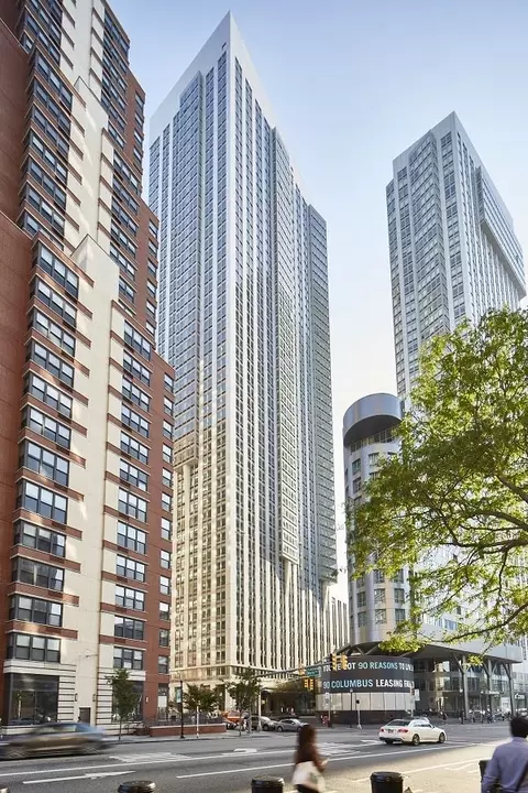 90 Christopher Columbus Dr #1803, Jersey City, NJ 07302