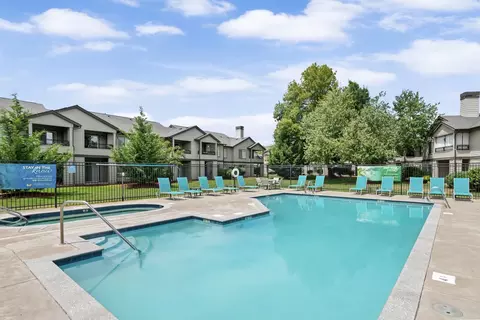 3950 Goodpasture Loop #O-262, Eugene, OR 97401