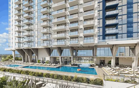 140 SW 2nd St #2208, Fort Lauderdale, FL 33301