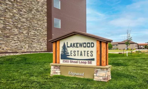 2303 Shoal Loop SE #216, Mandan, ND 58554
