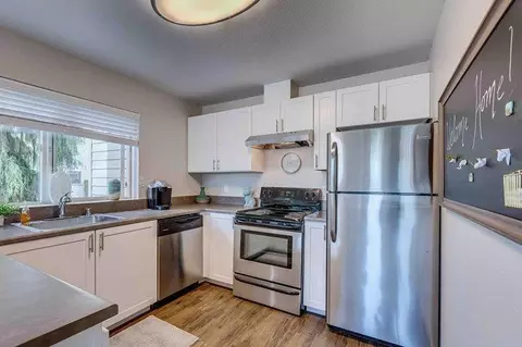 13543 Greenwood Ave N #104, Seattle, WA 98133