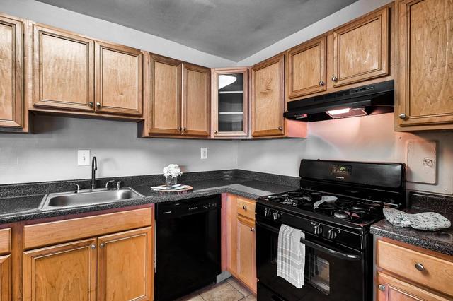 374 N Summit Ave #406001, Gaithersburg, MD 20877