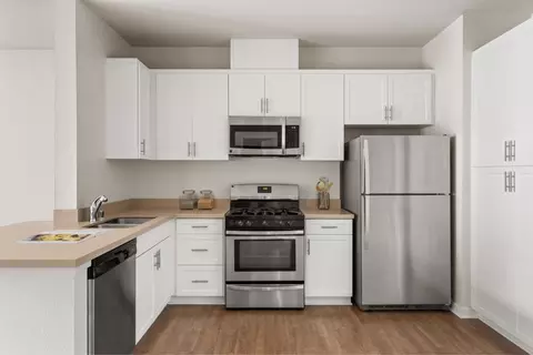 14500 Sherman Cir #01-116, Los Angeles, CA 91405