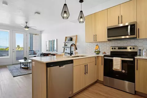 845 S 750 E #1-528, Orem, UT 84097 photo 7