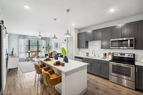 601 Meeting St #3047, Charleston, SC 29403