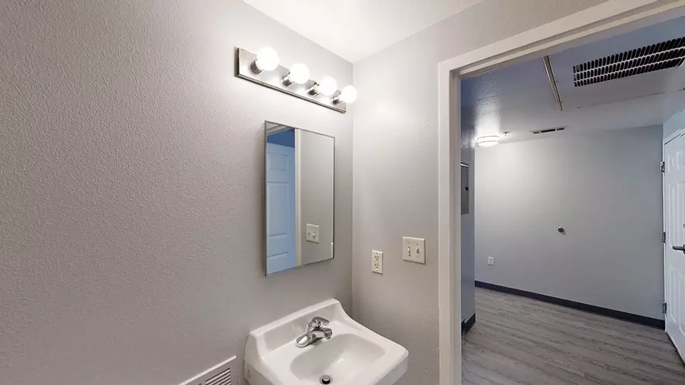  901 W 10th Ave #312, Denver, CO 80204 photo 16