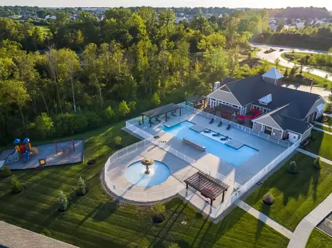10531 Kings Row Dr #591G, Avon, IN 46123