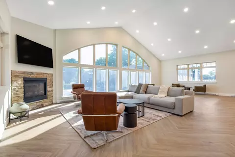 6617 Bonnie Ridge Rd #610-T-2, Baltimore, MD 21209