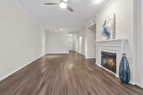 9215 Garland Rd #1018, Dallas, TX 75218