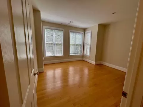 1640 16th St NW #503, Washington, DC 20009