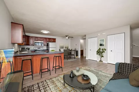 6876 Vicksburg Ln #6784, Maple Grove, MN 55311