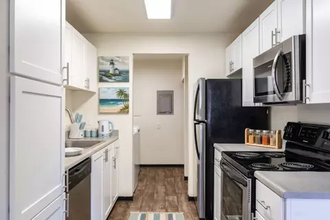 16506 SE 29th St #T183, Vancouver, WA 98683