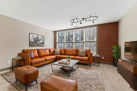 177 Market St #241, Westlake, OH 44145