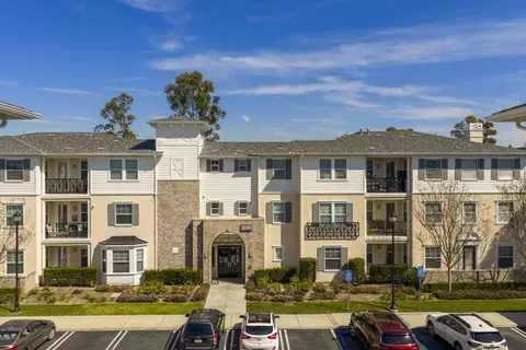 16000 Cambridge St #205, Tustin, CA 92782