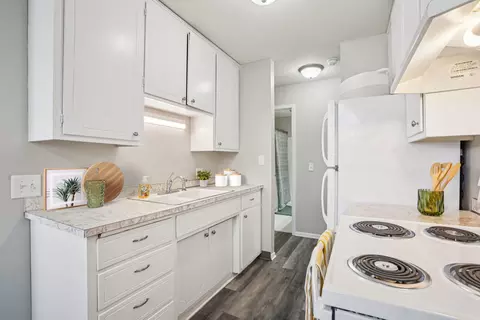 2520 County Road F E #4020_005, White Bear Lake, MN 55110
