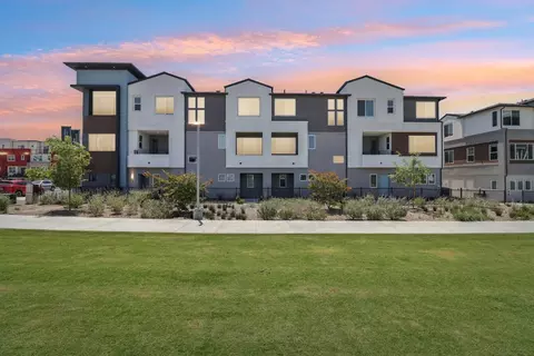 1907 Capella St #1910-3, Chula Vista, CA 91915